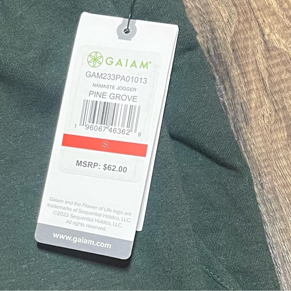 Gaiam Women’s Pine Grove Joggers - Size Small - Picture 3 of 3
